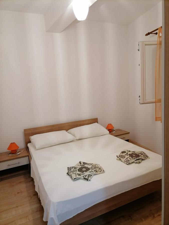 Apartmani Gajeta Biograd Na Moru Εξωτερικό φωτογραφία